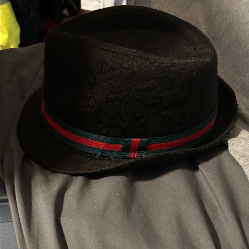 HP🎊Black Fedora with Red and Green Band